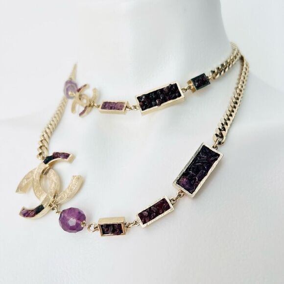 Chanel Y2K Gold Metal and Amethyst Curb Link Necklace Authentic - Picture 2 of 16